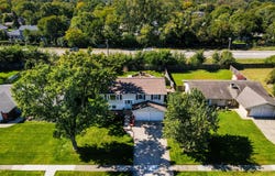 2S068 Churchill Lane, Glen Ellyn, IL 60137