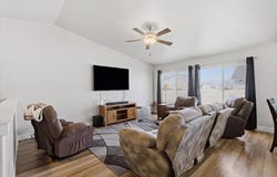 1127 W HONEYCOMB Dr, Grantsville, UT 84029