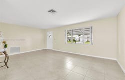1171 NW 88th Way, Plantation, FL 33322