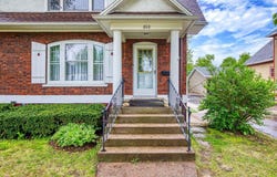 210 W PINE Street, NEW LONDON, WI 54961