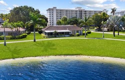 3015 N Palm Aire Dr, Pompano Beach, FL 33069