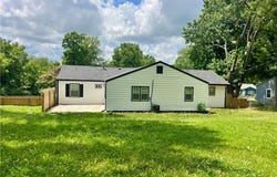 13315 10th Street, Grandview, MO 64030