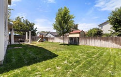 2324 E Spicewood Ave, Nampa, ID 83687