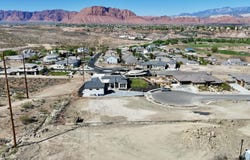 3979 W Sunset Dr, Santa Clara, UT 84765
