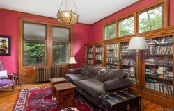 99 Gypsy Lane, Aurora, NY 14052