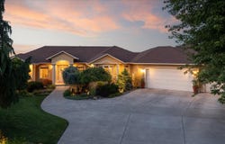 4307 Santa Ana Loop, Pasco, WA 99301