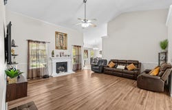 15906 W C Street, Kerman, CA 93630