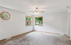 352 2nd Street, Gaylord, MN 55334