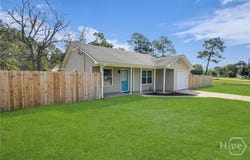 642 Honey Ridge Lane, Hinesville, GA 31313