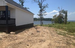 46 Camus, Florien, LA 71429