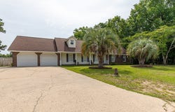 911 Sassafras Drive, Sumter, SC 29150