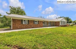 276 Bob McNeill Road, West Jefferson, NC 28694