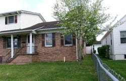 206 Harvey Avenue, OAK HILL, WV 25901