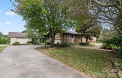 196 Broadview Circle, Brevard, NC 28712