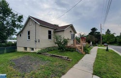 42 W Shagawa Rd, Ely, MN 55731