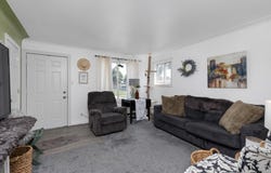 27105 Alger Street, Madison Heights, MI 48071