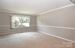35 Capri Lane, Hendersonville, NC 28791
