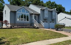 13 Heritage Drive, Howell, NJ 07731