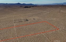 763 Esaw (NEAR) Road, Lucerne Valley, CA 92356