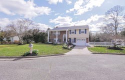 12 May Dr, Egg Harbor Township, NJ 08234