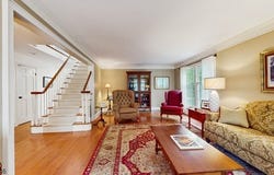 10 Walnut Grove Rd, Hillsborough Twp., NJ 08844-3804