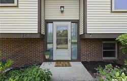 119 Summit Ridge Dr, Bridgeville, PA 15017