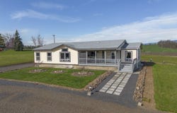 323 S WAYNE R RD, Tygh Valley, OR 97063