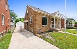 4651 W 150th Street, Cleveland, OH 44135