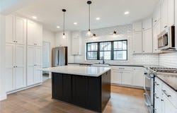 4996 Stewart Avenue, White Bear Lake, MN 55110