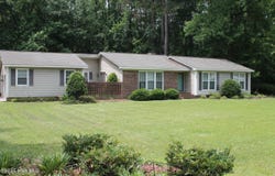 125 Elizabeth Drive, Whiteville, NC 28472