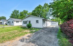 332 Morgan Avenue, Elyria, OH 44035