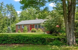 461 Berry Road, New Durham, NH 03855