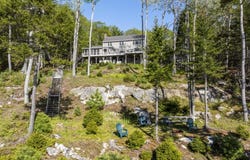 564 W Side Road, Boothbay, ME 04537
