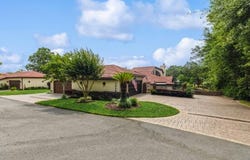 1056 Lake Way Drive, Niceville, FL 32578