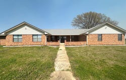 19090 County Road 3 Dr., Ada, OK 74820