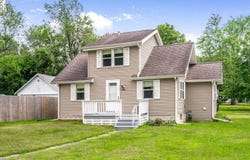 2141 Stevens Avenue, Kalamazoo, MI 49008