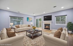 70 Lexington Circle, Matawan, NJ 07747