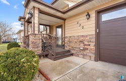 330 N James Ave, Tea, SD 57064