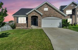 339 Cambridgeshire Court, St Peters, MO 63376
