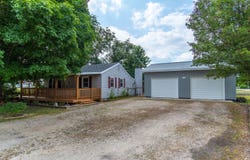 378 E Union Street, Seneca, IL 61360
