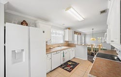 11055 SE Federal Highway, Hobe Sound, FL 33455