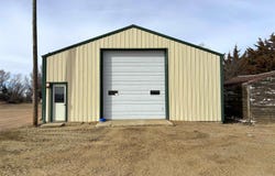 1603 N Broadway Ave, Miller, SD 57362