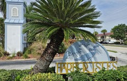 540 S Brevard Avenue, Cocoa Beach, FL 32931
