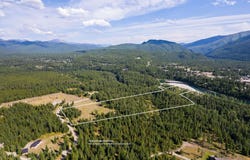 1182 Lake Meadow Way, Columbia Falls, MT 59912