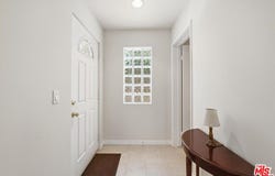 1043 11th St, Santa Monica, CA 90403