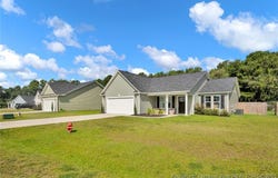 22 Finch Lane, Parkton, NC 28371