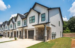 22130 VILLAGE PARKWAY, HELENA, AL 35080