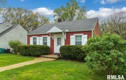 1121 N Wood Road, Peoria, IL 61604