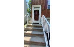 11 Bobolink Ct, Wayne Twp., NJ 07470-2065