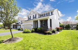 168 Winding Valley Drive, Delaware, OH 43015
